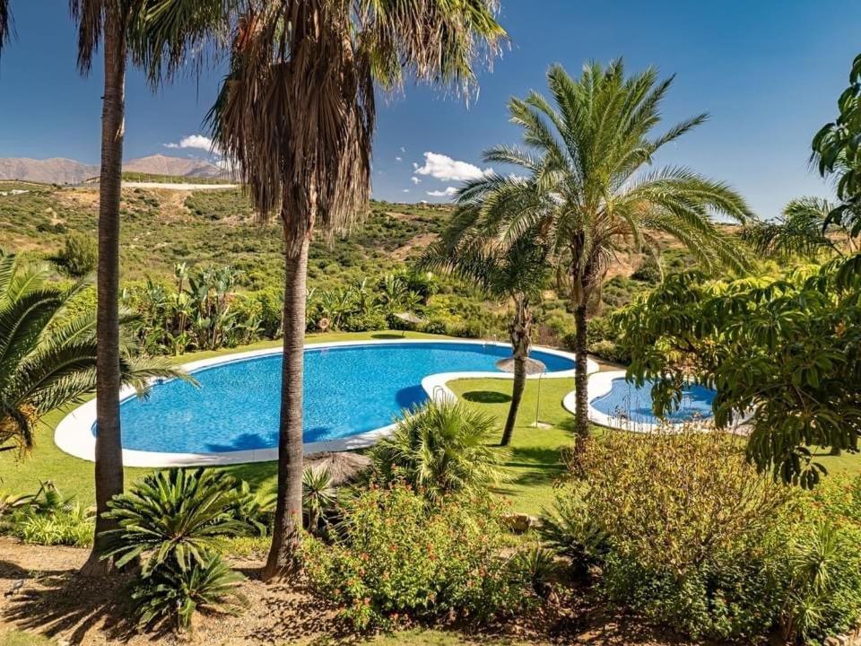 Apartmán Penthouse Majestic Costa Golf Casares Exteriér fotografie